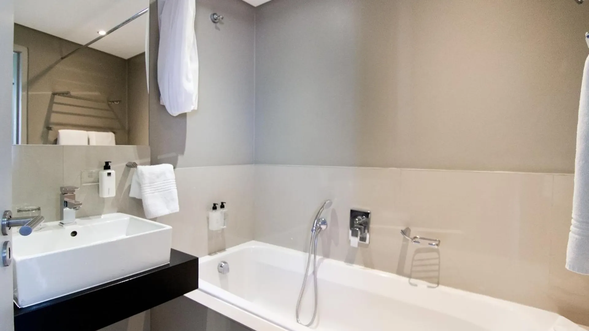 Appart hôtel Aquarius Luxury Suites- Capetown Le Cap